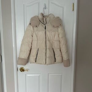 Laundry By Shelli Segal Cream Puffer Jacket